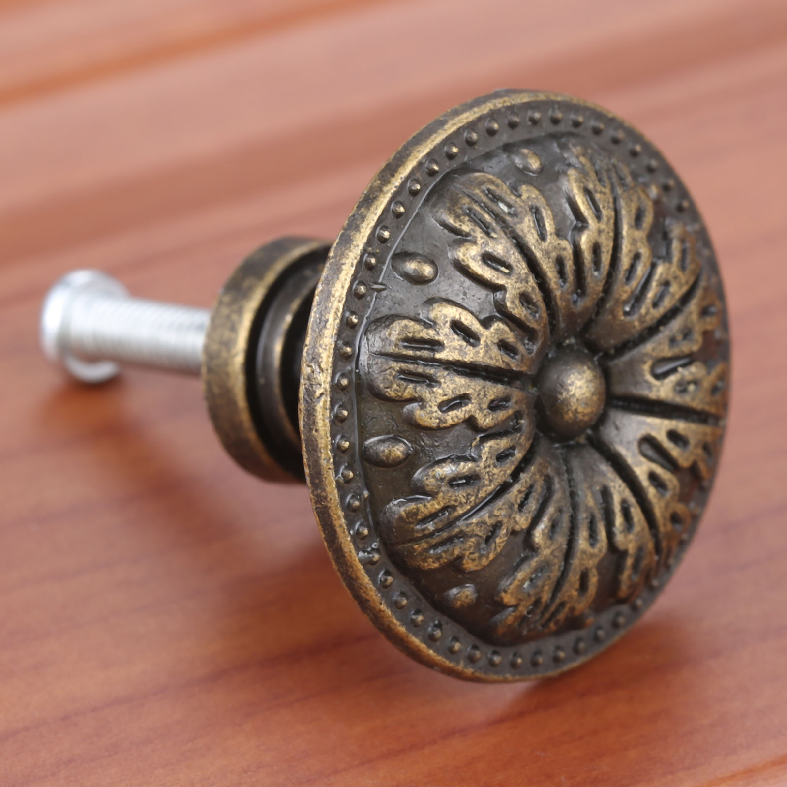 Poignées de meubles rondes en  - Vintage Furniture Hardware Pulls avis et prix